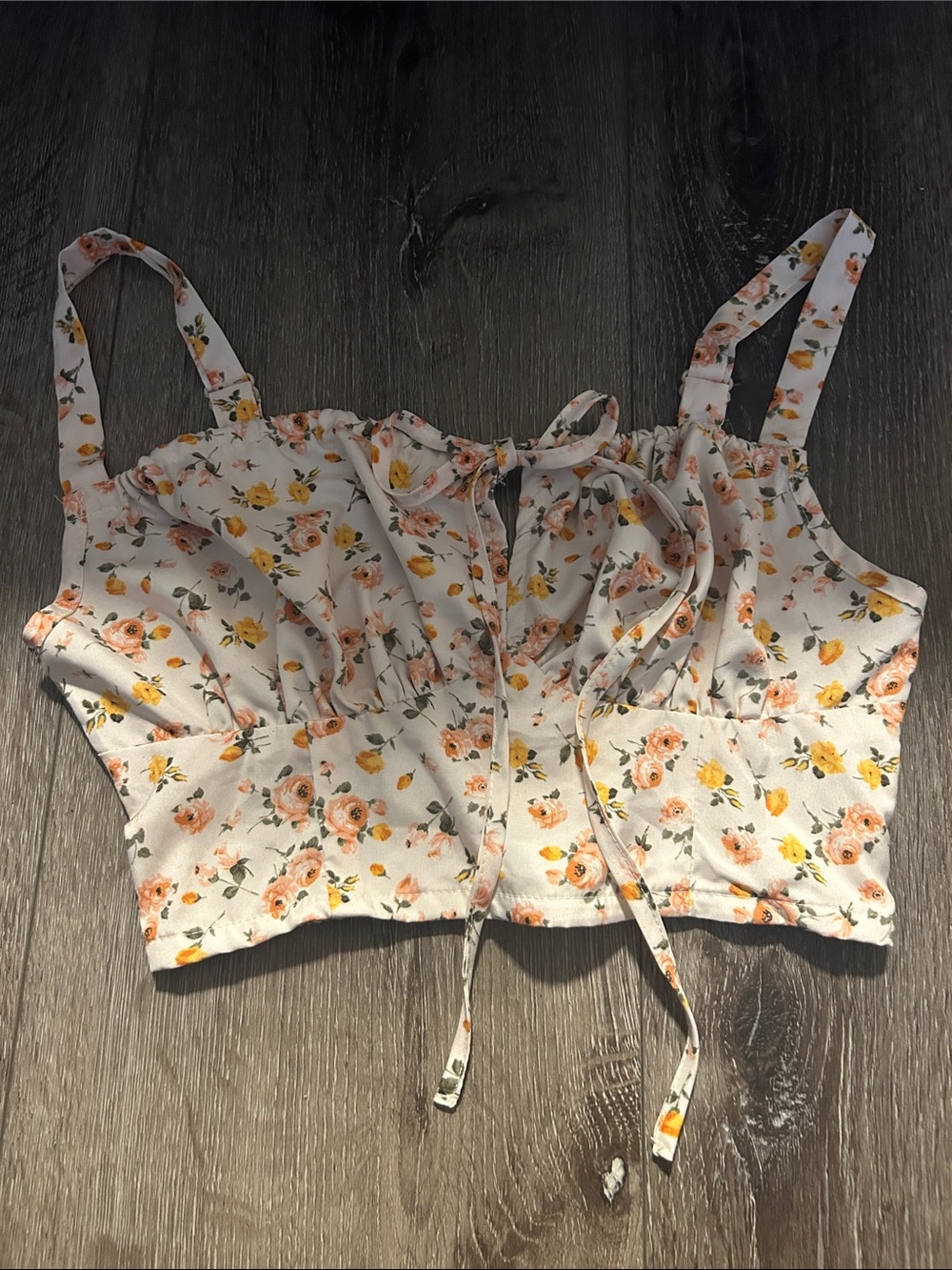 SHEIN๐Super Cute Floral W/Front Tie Crop Top / Size:XS / Used Once / Authentic